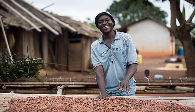 benjamin-779-450.jpg (Benjamin Ouedraogo, member of Capressa cocoa cooperative,...